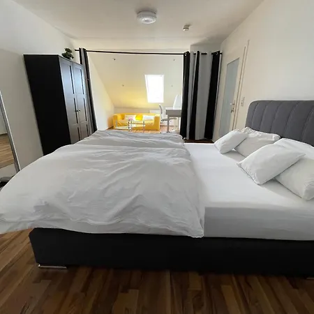 Geraeumige 3-zimmer-ferienwohnung Im Herzen Von Apartment Kassel